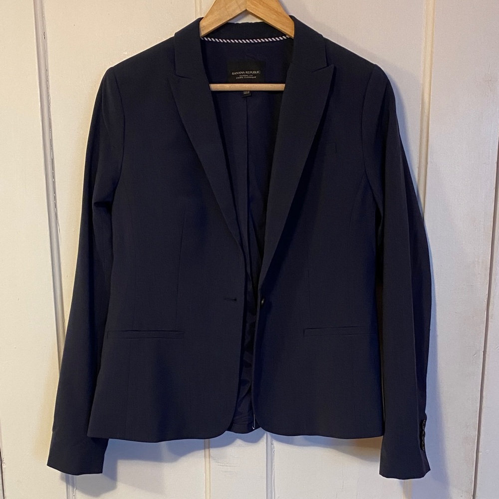 NWOT Banana Republic Dark Blue Blazer
